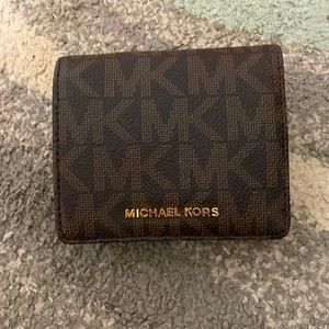 MK credit card wallet